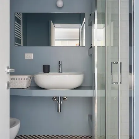 Luce - Your Windows On The Corso Di Porta Vigentina Apartment *